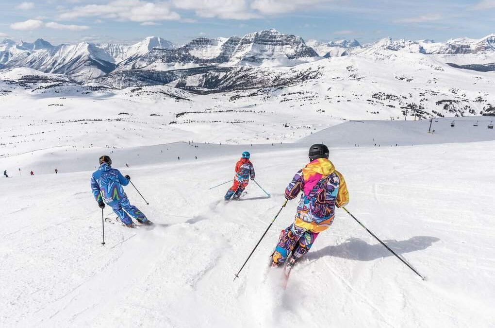 Beginner’s Guide To Skiing: 5 Best Things You Need To Know
